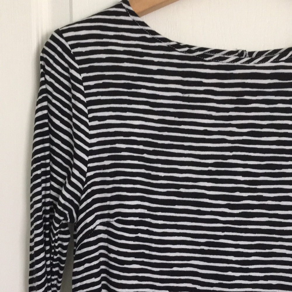 Gap XS Black & White Mini-dress